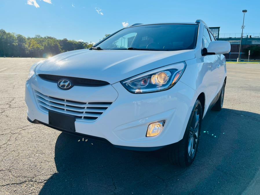 2015 Hyundai Tucson AWD 4dr SE PZEV, available for sale in New Britain, Connecticut | Supreme Automotive. New Britain, Connecticut 2015 Hyundai Tucson AWD 4dr SE PZEV, available for sale in New Britain, Connecticut | Supreme Automotive. New Britain, Connecticut