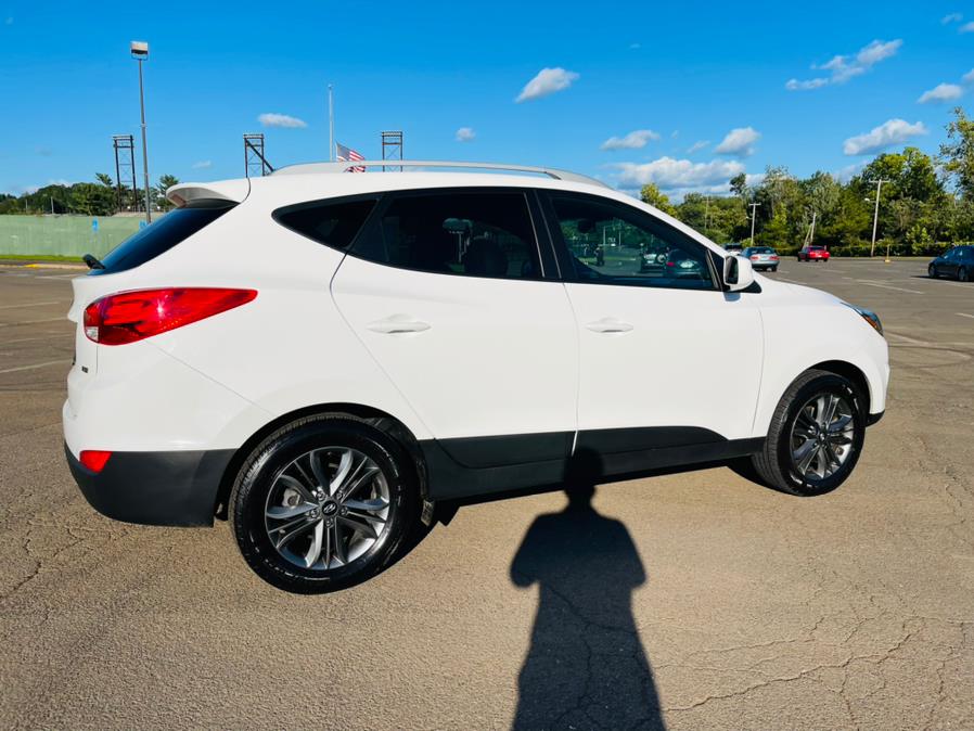 2015 Hyundai Tucson AWD 4dr SE PZEV, available for sale in New Britain, Connecticut | Supreme Automotive. New Britain, Connecticut 2015 Hyundai Tucson AWD 4dr SE PZEV, available for sale in New Britain, Connecticut | Supreme Automotive. New Britain, Connecticut