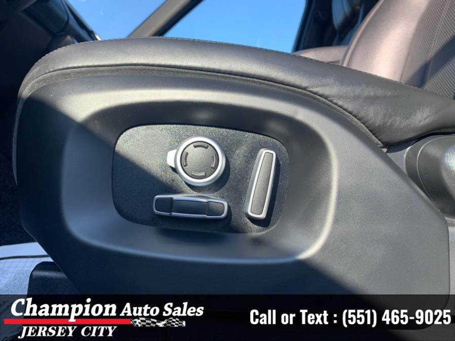 Used Land Rover Range Rover 4WD 4dr Supercharged 2016 | Champion Auto Sales of JC. Jersey City, New Jersey Used Land Rover Range Rover 4WD 4dr Supercharged 2016 | Champion Auto Sales of JC. Jersey City, New Jersey
