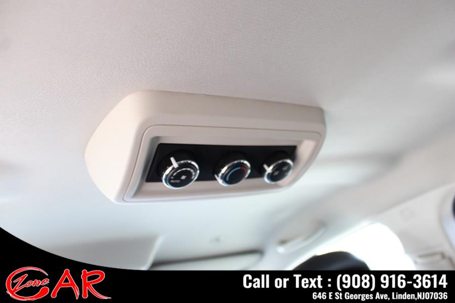 Used Dodge Journey Crossroad AWD 2019 | Car Zone. Linden, New Jersey Used Dodge Journey Crossroad AWD 2019 | Car Zone. Linden, New Jersey