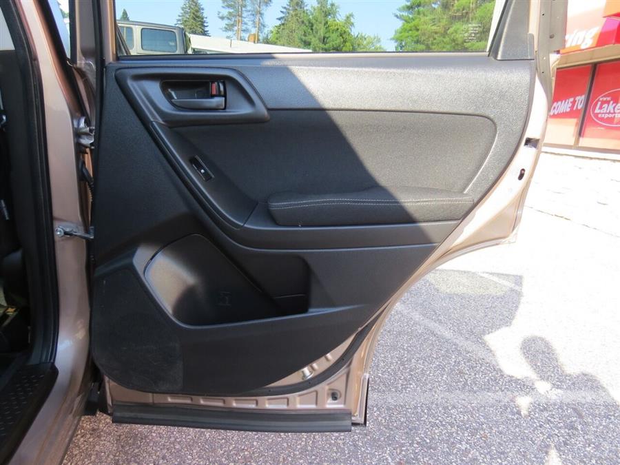 Used Subaru Forester 2.5i Premium AWD 4dr Wagon 6M 2015 | Lake City Exports Inc. Auburn, Maine Used Subaru Forester 2.5i Premium AWD 4dr Wagon 6M 2015 | Lake City Exports Inc. Auburn, Maine