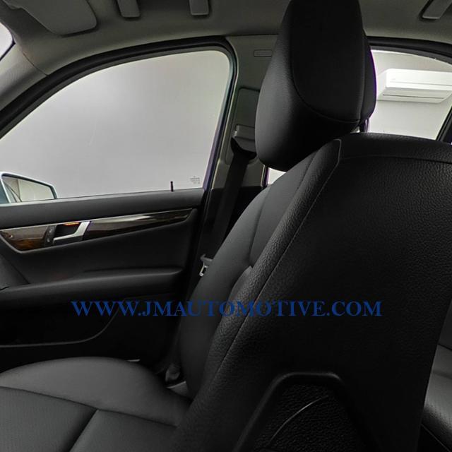 2013 Mercedes-benz C-class 4dr Sdn C 300 Luxury 4MATIC, available for sale in Naugatuck, Connecticut | J&M Automotive Sls&Svc LLC. Naugatuck, Connecticut 2013 Mercedes-benz C-class 4dr Sdn C 300 Luxury 4MATIC, available for sale in Naugatuck, Connecticut | J&M Automotive Sls&Svc LLC. Naugatuck, Connecticut