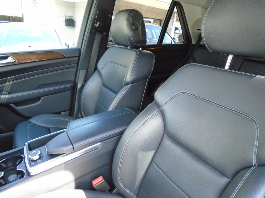 2012 Mercedes-Benz M-Class 4MATIC 4dr ML350, available for sale in Waterbury, Connecticut | Jim Juliani Motors. Waterbury, Connecticut 2012 Mercedes-Benz M-Class 4MATIC 4dr ML350, available for sale in Waterbury, Connecticut | Jim Juliani Motors. Waterbury, Connecticut