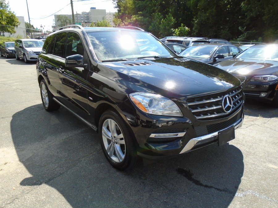2012 Mercedes-Benz M-Class 4MATIC 4dr ML350, available for sale in Waterbury, Connecticut | Jim Juliani Motors. Waterbury, Connecticut 2012 Mercedes-Benz M-Class 4MATIC 4dr ML350, available for sale in Waterbury, Connecticut | Jim Juliani Motors. Waterbury, Connecticut