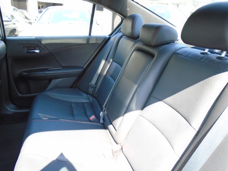 2017 Honda Accord Sedan Sport SE CVT, available for sale in Waterbury, Connecticut | Jim Juliani Motors. Waterbury, Connecticut 2017 Honda Accord Sedan Sport SE CVT, available for sale in Waterbury, Connecticut | Jim Juliani Motors. Waterbury, Connecticut
