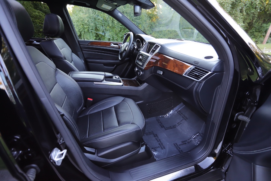 Used Mercedes-Benz M-Class 4MATIC 4dr ML 550 2014 | Meccanic Shop North Inc. North Salem, New York Used Mercedes-Benz M-Class 4MATIC 4dr ML 550 2014 | Meccanic Shop North Inc. North Salem, New York