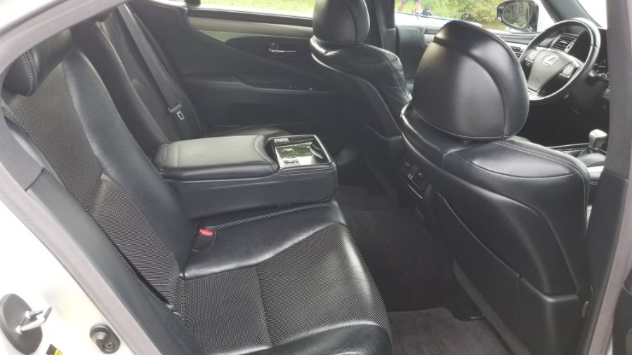 Used Lexus LS 460 F SPORT 4dr Sdn AWD 2013 | Eagleville Motors. Storrs, Connecticut Used Lexus LS 460 F SPORT 4dr Sdn AWD 2013 | Eagleville Motors. Storrs, Connecticut