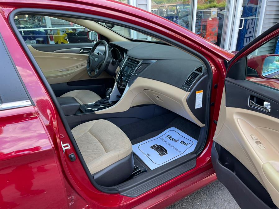 Used Hyundai Sonata Hybrid 4dr Sdn Limited 2014 | Chris's Auto Clinic. Plainville, Connecticut Used Hyundai Sonata Hybrid 4dr Sdn Limited 2014 | Chris's Auto Clinic. Plainville, Connecticut
