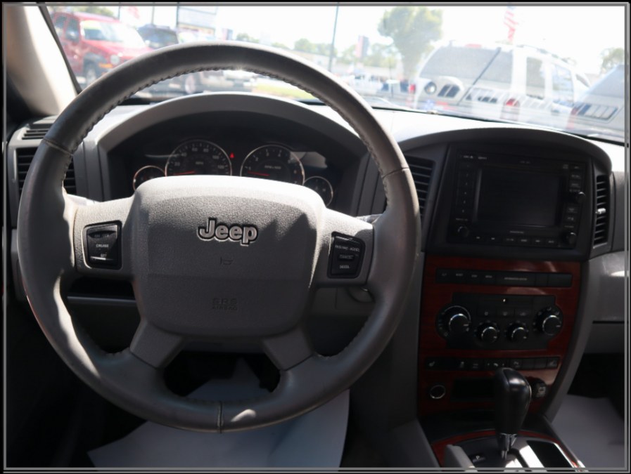 2005 Jeep Grand Cherokee 4dr Limited 4WD, available for sale in Huntington Station, New York | My Auto Inc.. Huntington Station, New York 2005 Jeep Grand Cherokee 4dr Limited 4WD, available for sale in Huntington Station, New York | My Auto Inc.. Huntington Station, New York