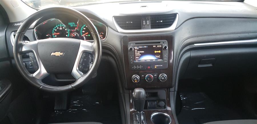 2016 Chevrolet Traverse FWD 4dr LT w/1LT, available for sale in Little Ferry, New Jersey | Victoria Preowned Autos Inc. Little Ferry, New Jersey 2016 Chevrolet Traverse FWD 4dr LT w/1LT, available for sale in Little Ferry, New Jersey | Victoria Preowned Autos Inc. Little Ferry, New Jersey