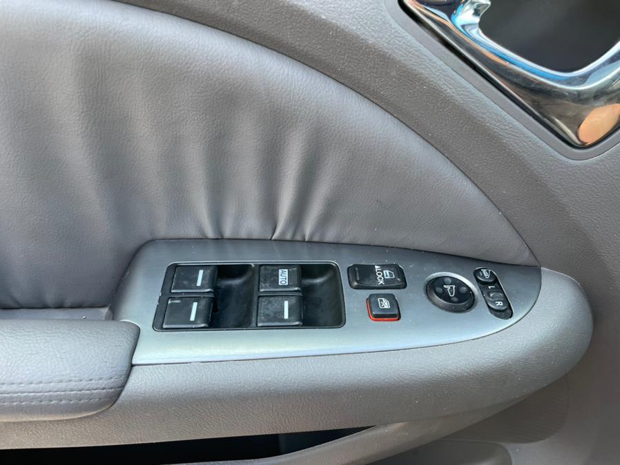 2009 Honda Odyssey 5dr EX-L w/RES & Navi, available for sale in Manchester, Connecticut | Carsonmain LLC. Manchester, Connecticut 2009 Honda Odyssey 5dr EX-L w/RES & Navi, available for sale in Manchester, Connecticut | Carsonmain LLC. Manchester, Connecticut