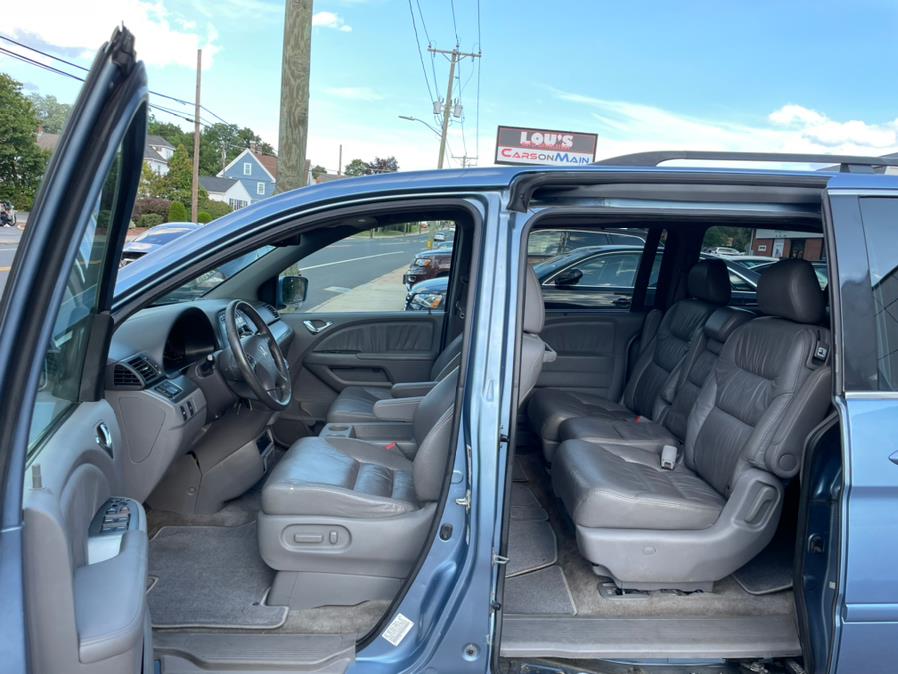 2009 Honda Odyssey 5dr EX-L w/RES & Navi, available for sale in Manchester, Connecticut | Carsonmain LLC. Manchester, Connecticut 2009 Honda Odyssey 5dr EX-L w/RES & Navi, available for sale in Manchester, Connecticut | Carsonmain LLC. Manchester, Connecticut