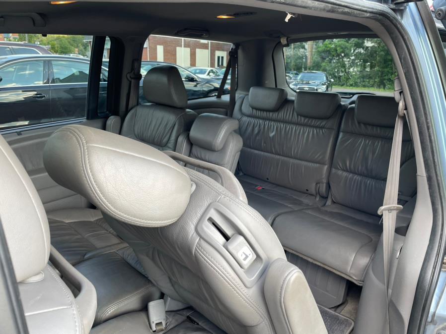 2009 Honda Odyssey 5dr EX-L w/RES & Navi, available for sale in Manchester, Connecticut | Carsonmain LLC. Manchester, Connecticut 2009 Honda Odyssey 5dr EX-L w/RES & Navi, available for sale in Manchester, Connecticut | Carsonmain LLC. Manchester, Connecticut