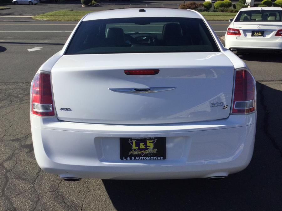 2014 Chrysler 300 4dr Sdn 300S AWD, available for sale in Plantsville, Connecticut | L&S Automotive LLC. Plantsville, Connecticut 2014 Chrysler 300 4dr Sdn 300S AWD, available for sale in Plantsville, Connecticut | L&S Automotive LLC. Plantsville, Connecticut