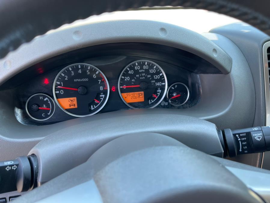 2013 Nissan Frontier 4WD Crew Cab SWB Auto S, available for sale in South Windsor, Connecticut | Mike And Tony Auto Sales, Inc. South Windsor, Connecticut 2013 Nissan Frontier 4WD Crew Cab SWB Auto S, available for sale in South Windsor, Connecticut | Mike And Tony Auto Sales, Inc. South Windsor, Connecticut