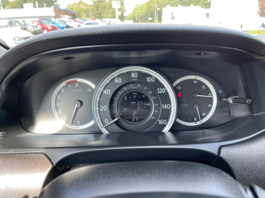 2015 Honda Accord Sedan 4dr I4 CVT EX-L w/Navi, available for sale in South Windsor, Connecticut | Mike And Tony Auto Sales, Inc. South Windsor, Connecticut 2015 Honda Accord Sedan 4dr I4 CVT EX-L w/Navi, available for sale in South Windsor, Connecticut | Mike And Tony Auto Sales, Inc. South Windsor, Connecticut
