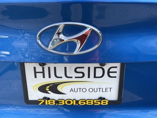 Used Hyundai Elantra SE 2017 | Hillside Auto Outlet. Jamaica, New York Used Hyundai Elantra SE 2017 | Hillside Auto Outlet. Jamaica, New York