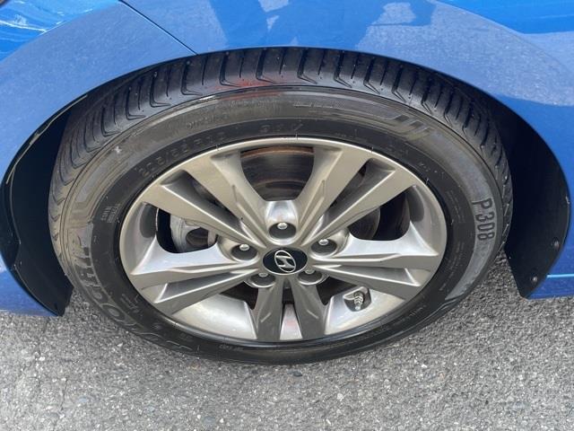 Used Hyundai Elantra SE 2017 | Hillside Auto Outlet. Jamaica, New York Used Hyundai Elantra SE 2017 | Hillside Auto Outlet. Jamaica, New York