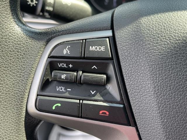 Used Hyundai Elantra SE 2017 | Hillside Auto Outlet. Jamaica, New York Used Hyundai Elantra SE 2017 | Hillside Auto Outlet. Jamaica, New York