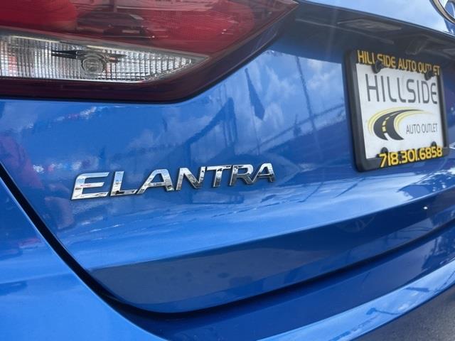 Used Hyundai Elantra SE 2017 | Hillside Auto Outlet. Jamaica, New York Used Hyundai Elantra SE 2017 | Hillside Auto Outlet. Jamaica, New York