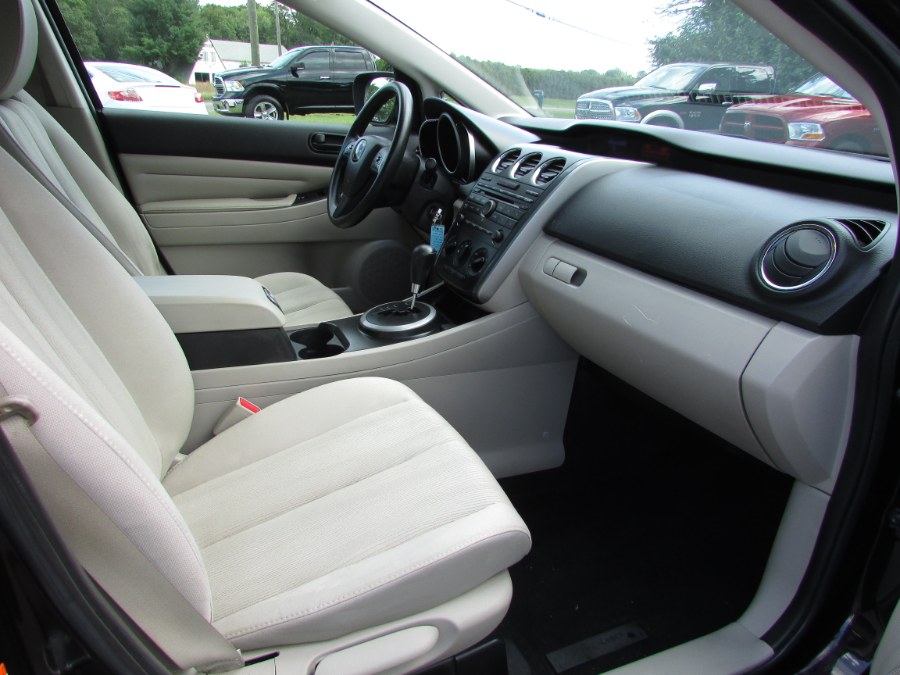 2010 Mazda CX-7 FWD 4dr i SV, available for sale in East Windsor, Connecticut | United Auto Sales of E Windsor, Inc. East Windsor, Connecticut 2010 Mazda CX-7 FWD 4dr i SV, available for sale in East Windsor, Connecticut | United Auto Sales of E Windsor, Inc. East Windsor, Connecticut
