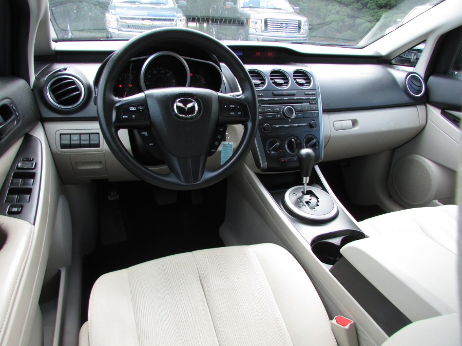 2010 Mazda CX-7 FWD 4dr i SV, available for sale in East Windsor, Connecticut | United Auto Sales of E Windsor, Inc. East Windsor, Connecticut 2010 Mazda CX-7 FWD 4dr i SV, available for sale in East Windsor, Connecticut | United Auto Sales of E Windsor, Inc. East Windsor, Connecticut