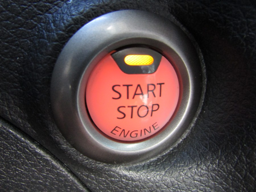 2013 Nissan Sentra 4dr Sdn I4 CVT SR, available for sale in East Windsor, Connecticut | United Auto Sales of E Windsor, Inc. East Windsor, Connecticut 2013 Nissan Sentra 4dr Sdn I4 CVT SR, available for sale in East Windsor, Connecticut | United Auto Sales of E Windsor, Inc. East Windsor, Connecticut