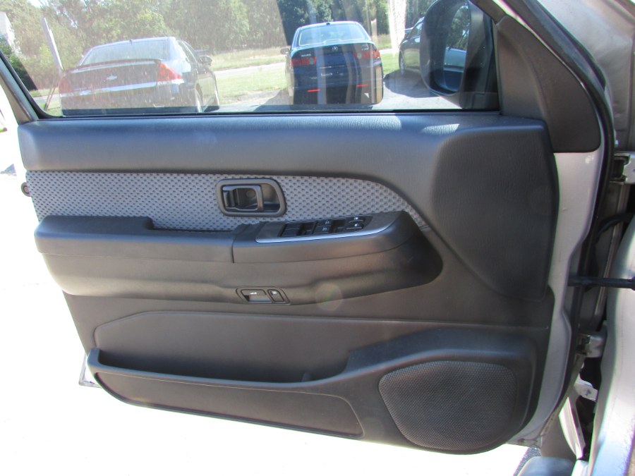 2004 Nissan Pathfinder SE 4WD, available for sale in East Windsor, Connecticut | United Auto Sales of E Windsor, Inc. East Windsor, Connecticut 2004 Nissan Pathfinder SE 4WD, available for sale in East Windsor, Connecticut | United Auto Sales of E Windsor, Inc. East Windsor, Connecticut