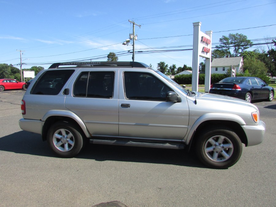 2004 Nissan Pathfinder SE 4WD, available for sale in East Windsor, Connecticut | United Auto Sales of E Windsor, Inc. East Windsor, Connecticut 2004 Nissan Pathfinder SE 4WD, available for sale in East Windsor, Connecticut | United Auto Sales of E Windsor, Inc. East Windsor, Connecticut