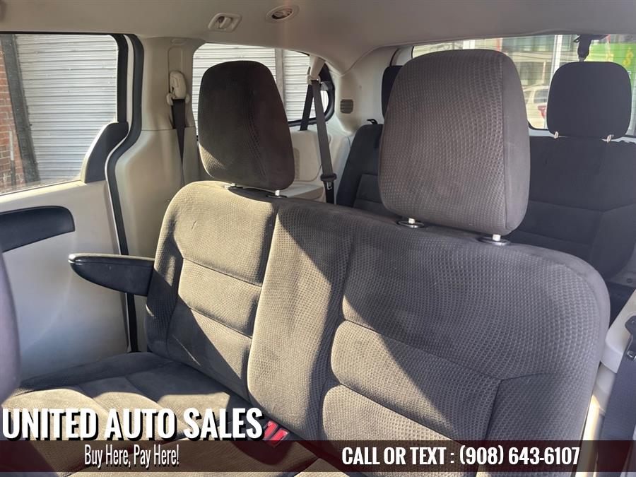Used Dodge Grand Caravan SE 2017 | United Auto Sale. Newark, New Jersey Used Dodge Grand Caravan SE 2017 | United Auto Sale. Newark, New Jersey