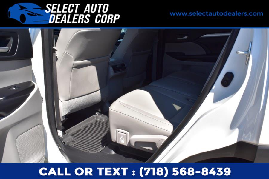 Used Toyota Highlander XLE V6 AWD (Natl) 2018 | Select Auto Dealers Corp. Brooklyn, New York Used Toyota Highlander XLE V6 AWD (Natl) 2018 | Select Auto Dealers Corp. Brooklyn, New York