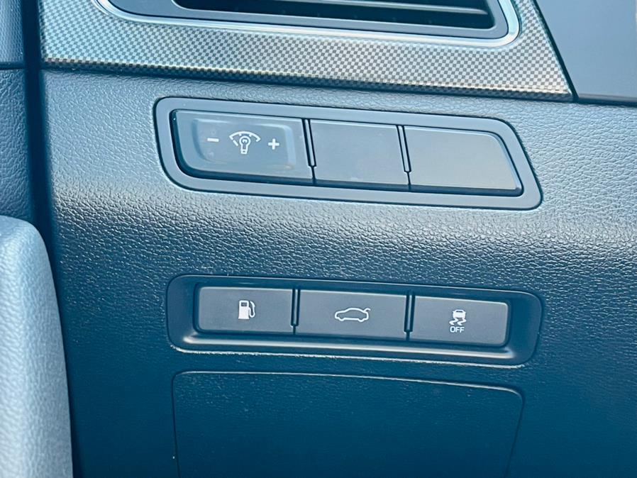 2017 Hyundai Sonata Sport 2.4L, available for sale in New Britain, Connecticut | Supreme Automotive. New Britain, Connecticut 2017 Hyundai Sonata Sport 2.4L, available for sale in New Britain, Connecticut | Supreme Automotive. New Britain, Connecticut