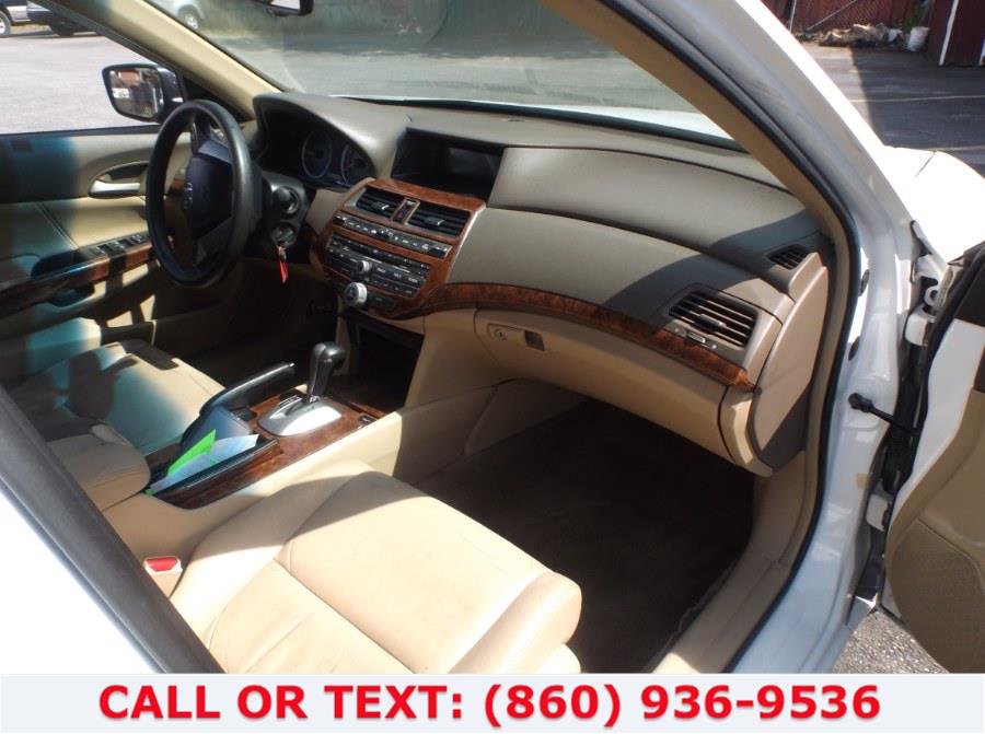 Used Honda Accord Sdn 4dr I4 Auto EX-L 2008 | Lee Motors Sales Inc. Hartford, Connecticut Used Honda Accord Sdn 4dr I4 Auto EX-L 2008 | Lee Motors Sales Inc. Hartford, Connecticut