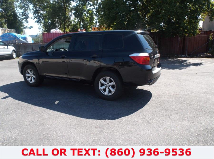 Used Toyota Highlander 4WD 4dr Base (Natl) 2008 | Lee Motors Sales Inc. Hartford, Connecticut Used Toyota Highlander 4WD 4dr Base (Natl) 2008 | Lee Motors Sales Inc. Hartford, Connecticut