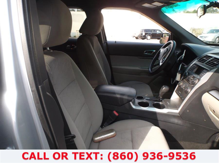 Used Ford Explorer FWD 4dr Base 2012 | Lee Motors Sales Inc. Hartford, Connecticut Used Ford Explorer FWD 4dr Base 2012 | Lee Motors Sales Inc. Hartford, Connecticut
