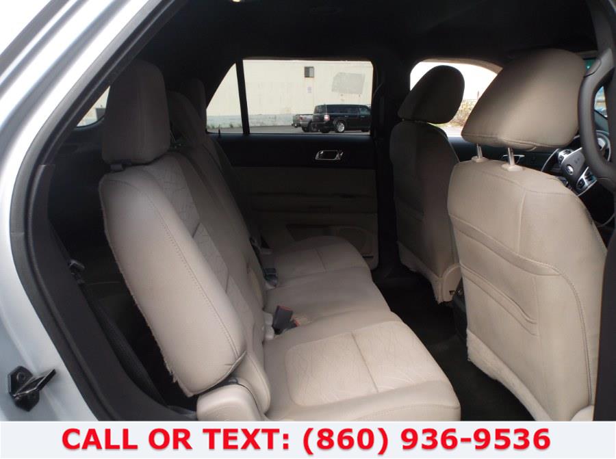 Used Ford Explorer FWD 4dr Base 2012 | Lee Motors Sales Inc. Hartford, Connecticut Used Ford Explorer FWD 4dr Base 2012 | Lee Motors Sales Inc. Hartford, Connecticut
