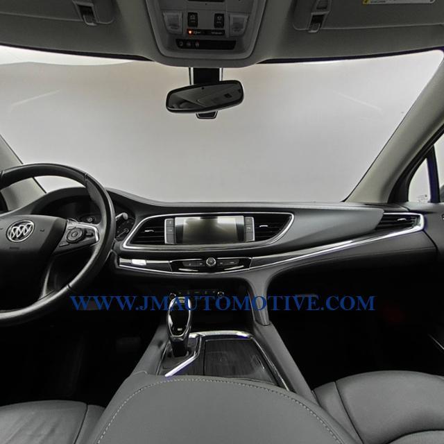 2018 Buick Enclave AWD 4dr Essence, available for sale in Naugatuck, Connecticut | J&M Automotive Sls&Svc LLC. Naugatuck, Connecticut 2018 Buick Enclave AWD 4dr Essence, available for sale in Naugatuck, Connecticut | J&M Automotive Sls&Svc LLC. Naugatuck, Connecticut