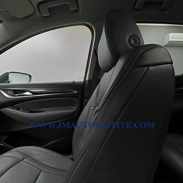 2018 Buick Enclave AWD 4dr Essence, available for sale in Naugatuck, Connecticut | J&M Automotive Sls&Svc LLC. Naugatuck, Connecticut 2018 Buick Enclave AWD 4dr Essence, available for sale in Naugatuck, Connecticut | J&M Automotive Sls&Svc LLC. Naugatuck, Connecticut