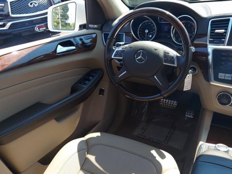 Used Mercedes-benz M-class ML 400 2015 | Car Revolution. Maple Shade, New Jersey Used Mercedes-benz M-class ML 400 2015 | Car Revolution. Maple Shade, New Jersey