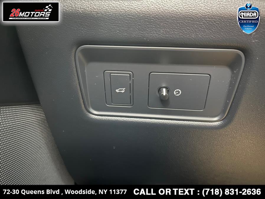Used Land Rover Range Rover V8 Supercharged SWB 2018 | 26 Motors Queens. Woodside, New York Used Land Rover Range Rover V8 Supercharged SWB 2018 | 26 Motors Queens. Woodside, New York