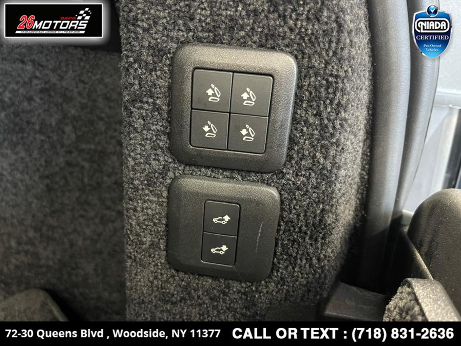 Used Land Rover Range Rover V8 Supercharged SWB 2018 | 26 Motors Queens. Woodside, New York Used Land Rover Range Rover V8 Supercharged SWB 2018 | 26 Motors Queens. Woodside, New York