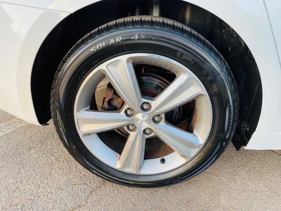 Used Chevrolet Cruze 4dr Sdn LT w/2LT 2012 | Supreme Automotive. New Britain, Connecticut Used Chevrolet Cruze 4dr Sdn LT w/2LT 2012 | Supreme Automotive. New Britain, Connecticut