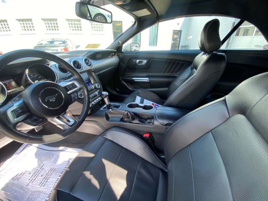 Used Ford Mustang EcoBoost Convertible 2020 | Inman Motors Sales. Medford, Massachusetts Used Ford Mustang EcoBoost Convertible 2020 | Inman Motors Sales. Medford, Massachusetts