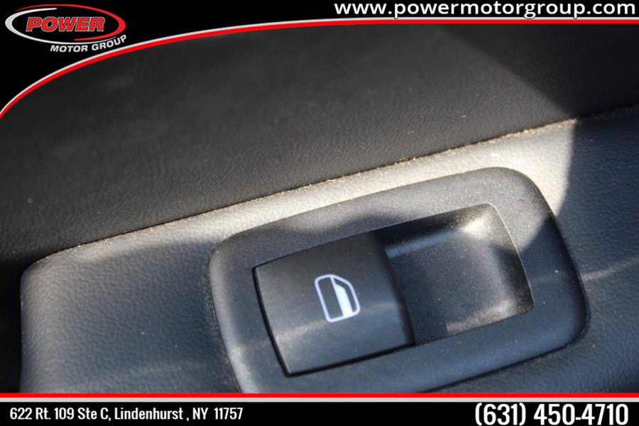 Used Jeep Grand Cherokee 4WD 4dr Laredo 2011 | Power Motor Group. Lindenhurst, New York Used Jeep Grand Cherokee 4WD 4dr Laredo 2011 | Power Motor Group. Lindenhurst, New York