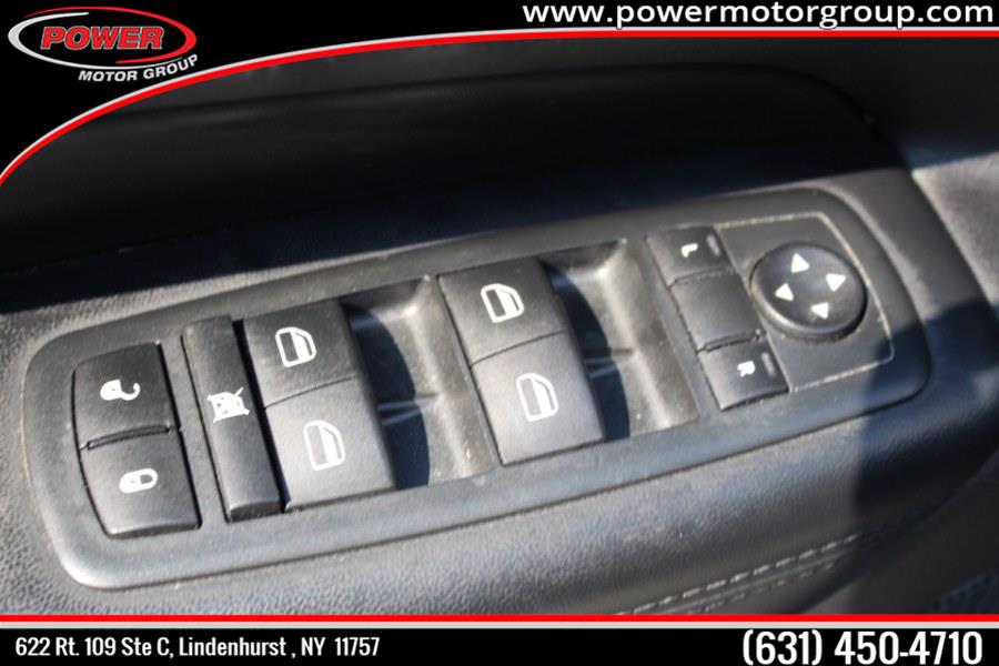 Used Jeep Grand Cherokee 4WD 4dr Laredo 2011 | Power Motor Group. Lindenhurst, New York Used Jeep Grand Cherokee 4WD 4dr Laredo 2011 | Power Motor Group. Lindenhurst, New York
