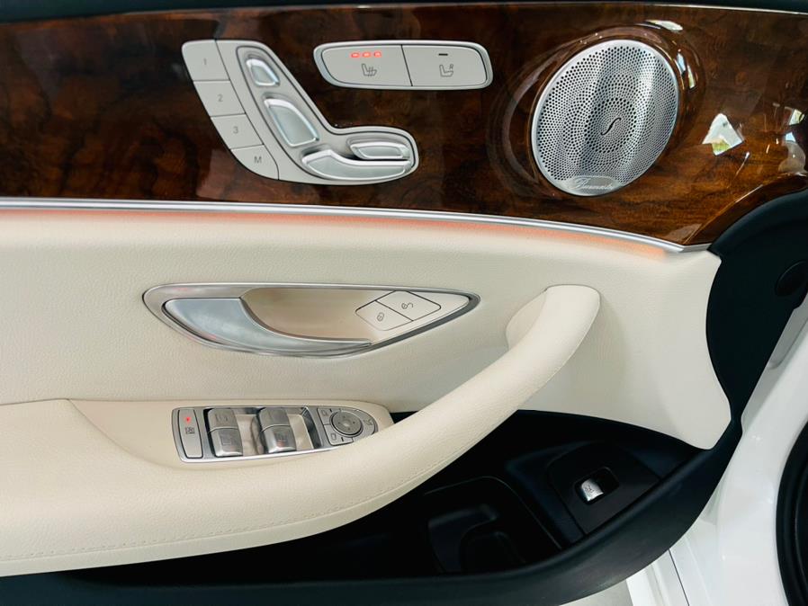 Used Mercedes-Benz E-Class E 300 Sedan 2018 | Luxury Motor Club. Franklin Square, New York Used Mercedes-Benz E-Class E 300 Sedan 2018 | Luxury Motor Club. Franklin Square, New York