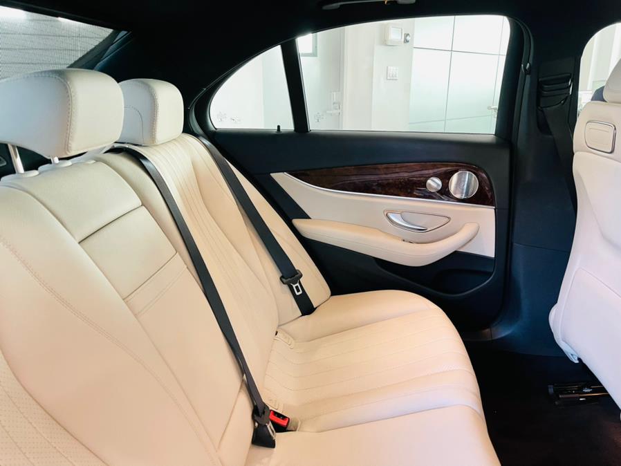 Used Mercedes-Benz E-Class E 300 Sedan 2018 | Luxury Motor Club. Franklin Square, New York Used Mercedes-Benz E-Class E 300 Sedan 2018 | Luxury Motor Club. Franklin Square, New York