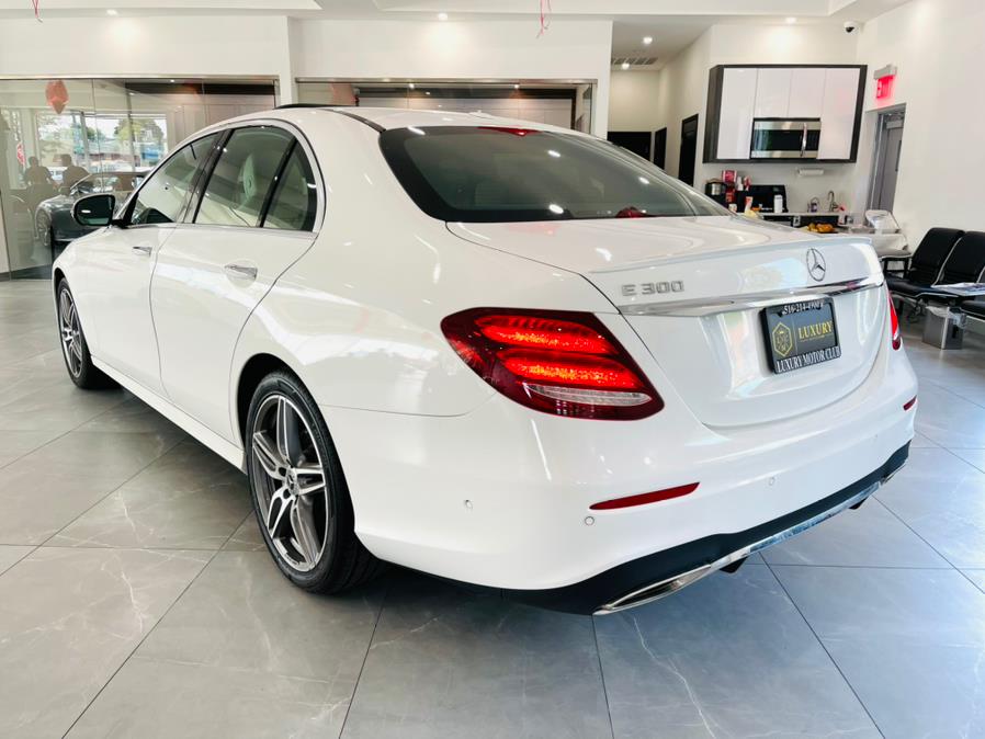 Used Mercedes-Benz E-Class E 300 Sedan 2018 | Luxury Motor Club. Franklin Square, New York Used Mercedes-Benz E-Class E 300 Sedan 2018 | Luxury Motor Club. Franklin Square, New York