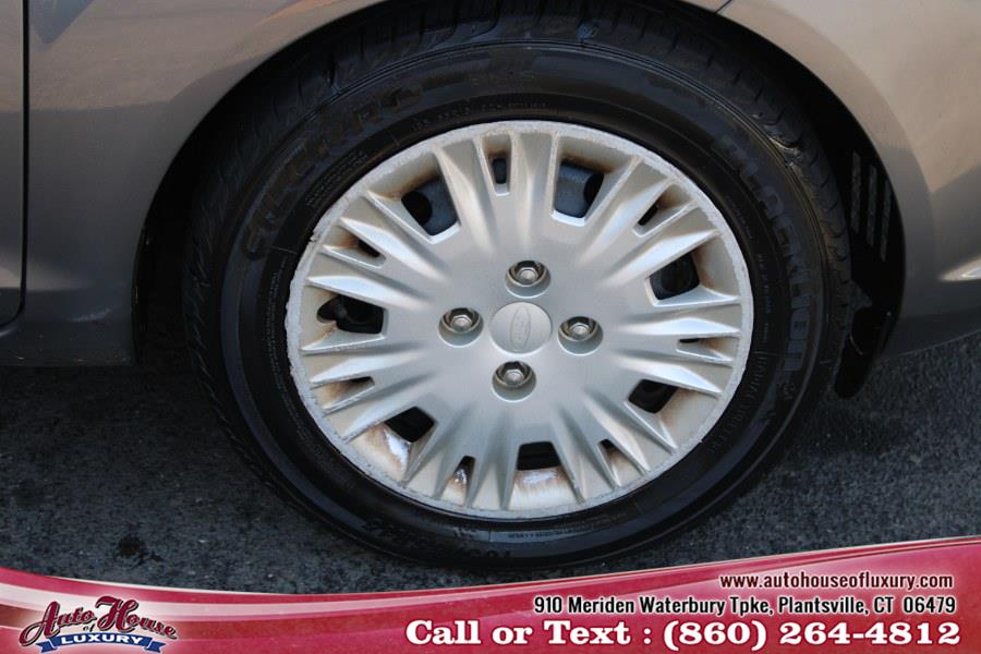 2014 Ford Fiesta 4dr Sdn SE, available for sale in Plantsville, Connecticut | Auto House of Luxury. Plantsville, Connecticut 2014 Ford Fiesta 4dr Sdn SE, available for sale in Plantsville, Connecticut | Auto House of Luxury. Plantsville, Connecticut