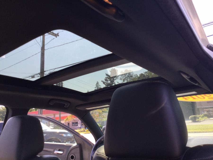 2014 Chrysler 300 4dr Sdn 300S AWD, available for sale in Plantsville, Connecticut | L&S Automotive LLC. Plantsville, Connecticut 2014 Chrysler 300 4dr Sdn 300S AWD, available for sale in Plantsville, Connecticut | L&S Automotive LLC. Plantsville, Connecticut